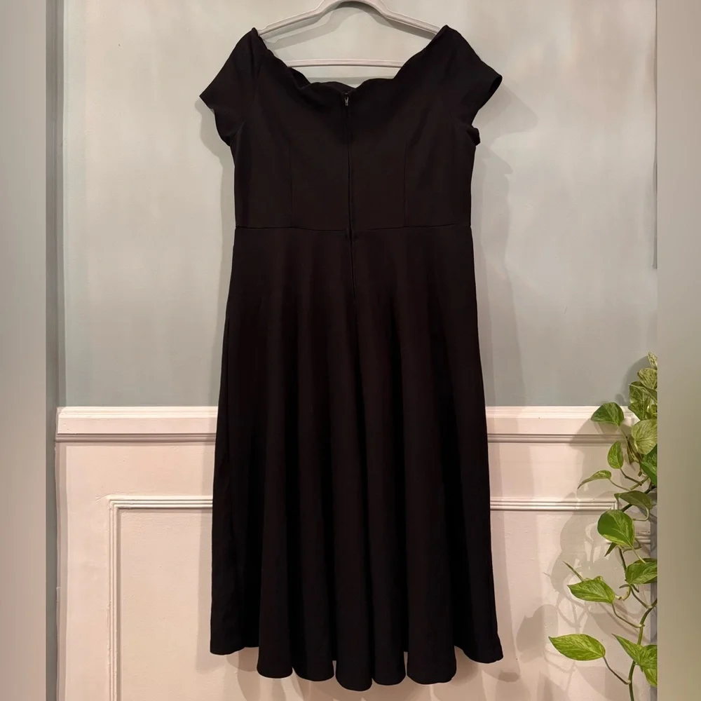 Modcloth Elegant Black Off-Shoulder A-line Dress - Picture 4 of 6